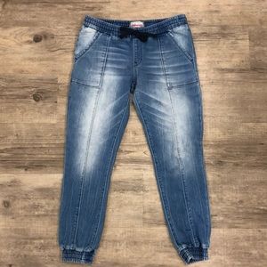 Denizen Levi’s Drawstring Elastic Waist Jeans